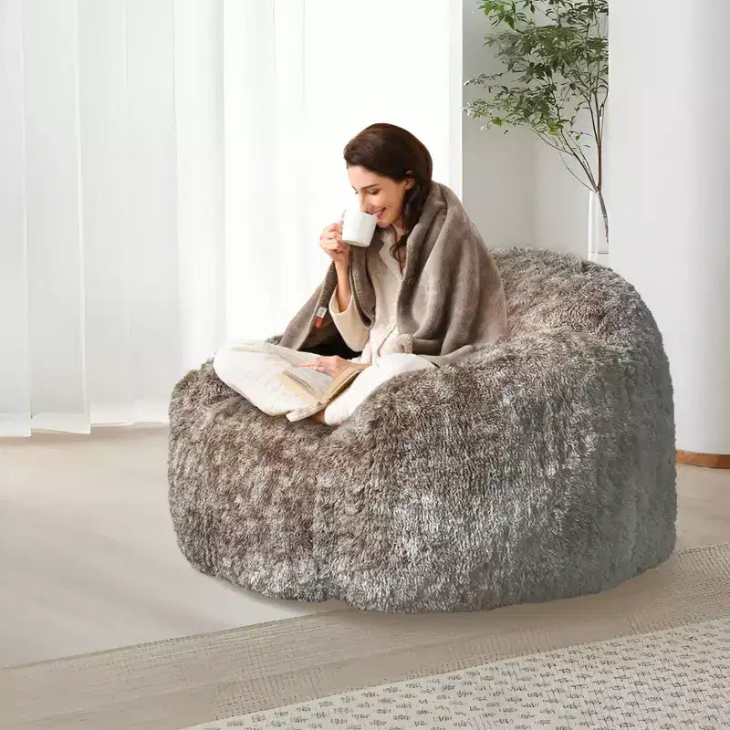 Soft faux fur beanbag with armrests Lounge chair with foam filling, comfortable for bedroom, living room, reading & gaming